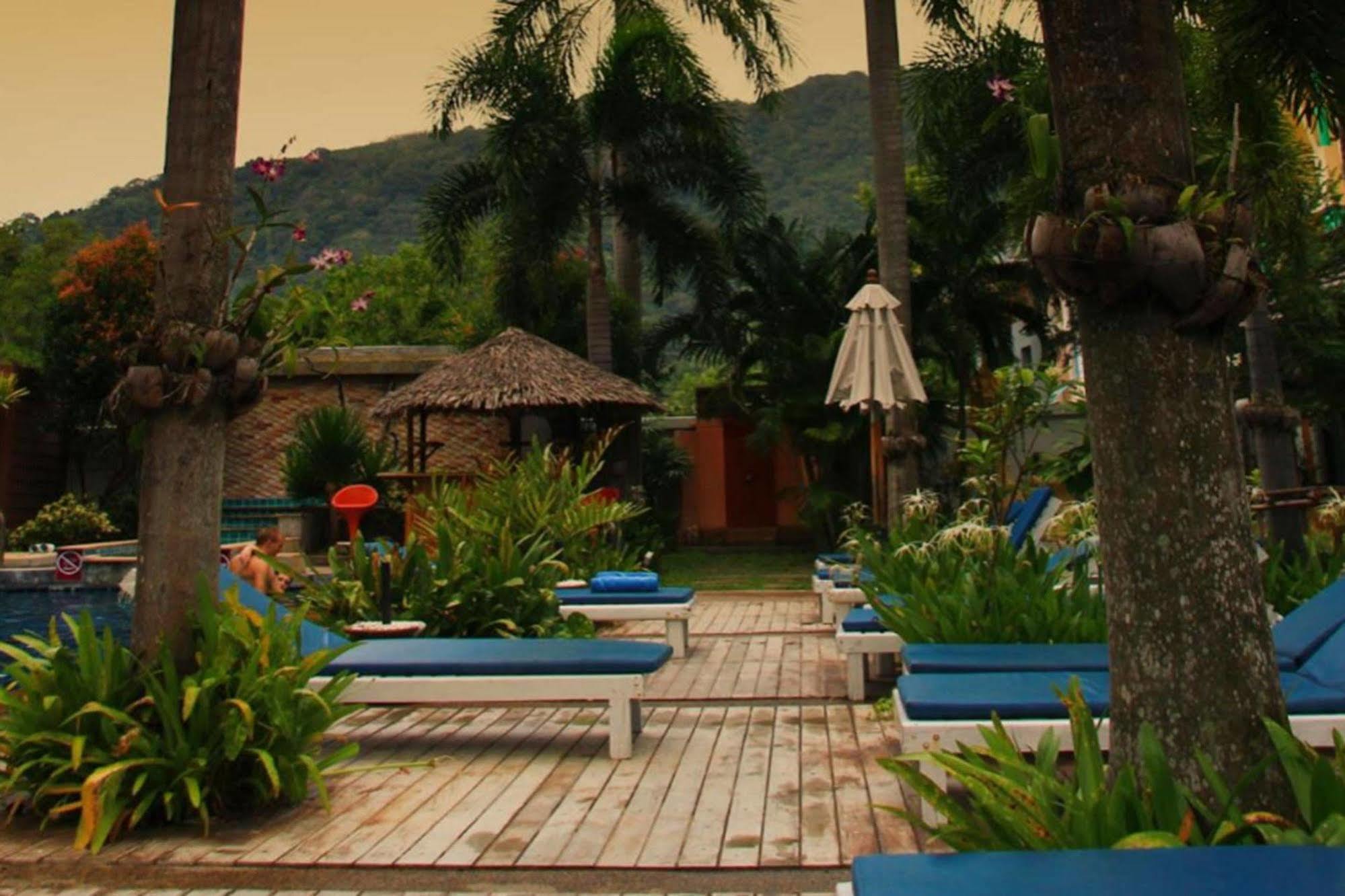 Honey Resort, Kata Beach Exterior photo